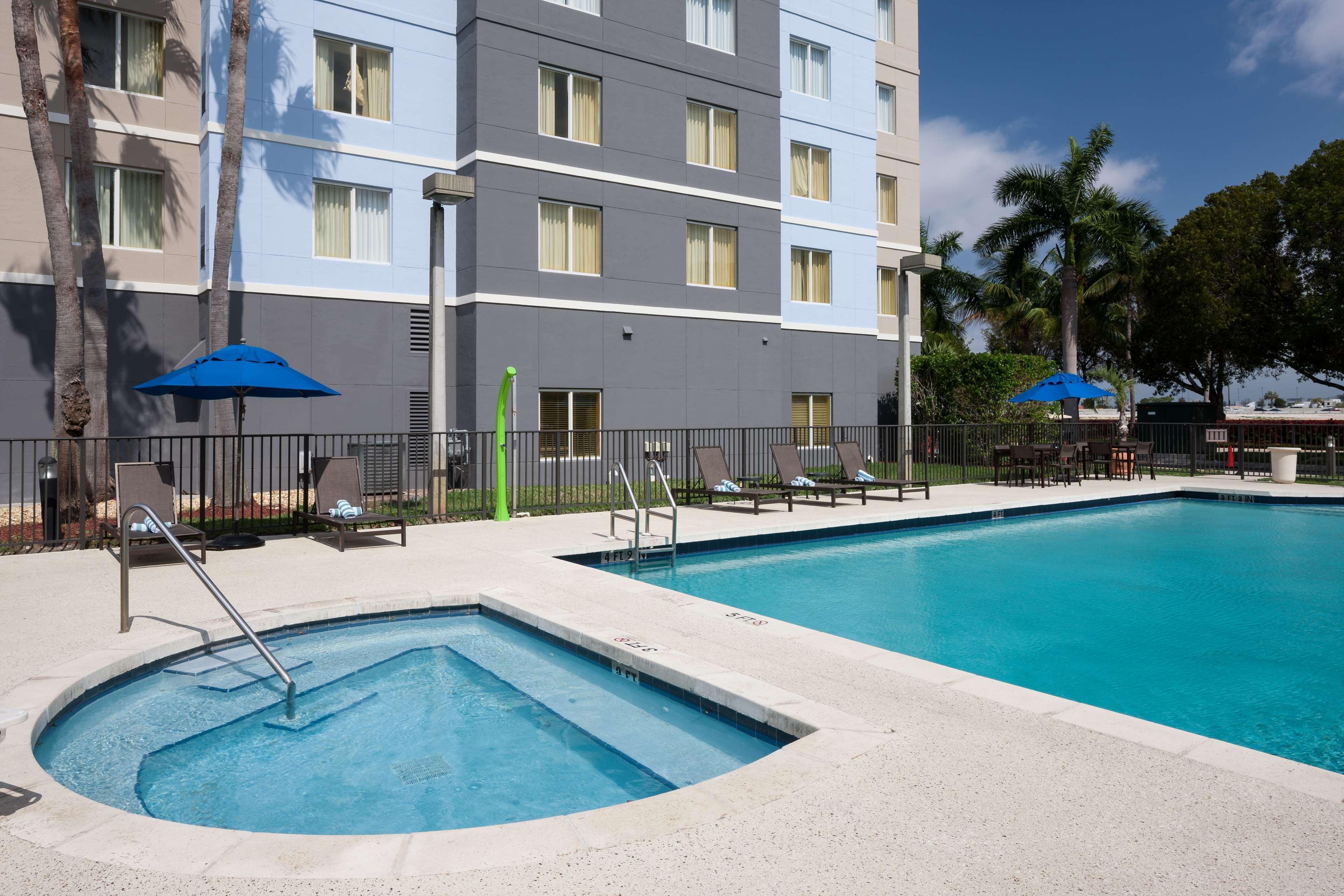 Homewood Suites Miami Airport/Blue Lagoon Miami Springs Extérieur photo