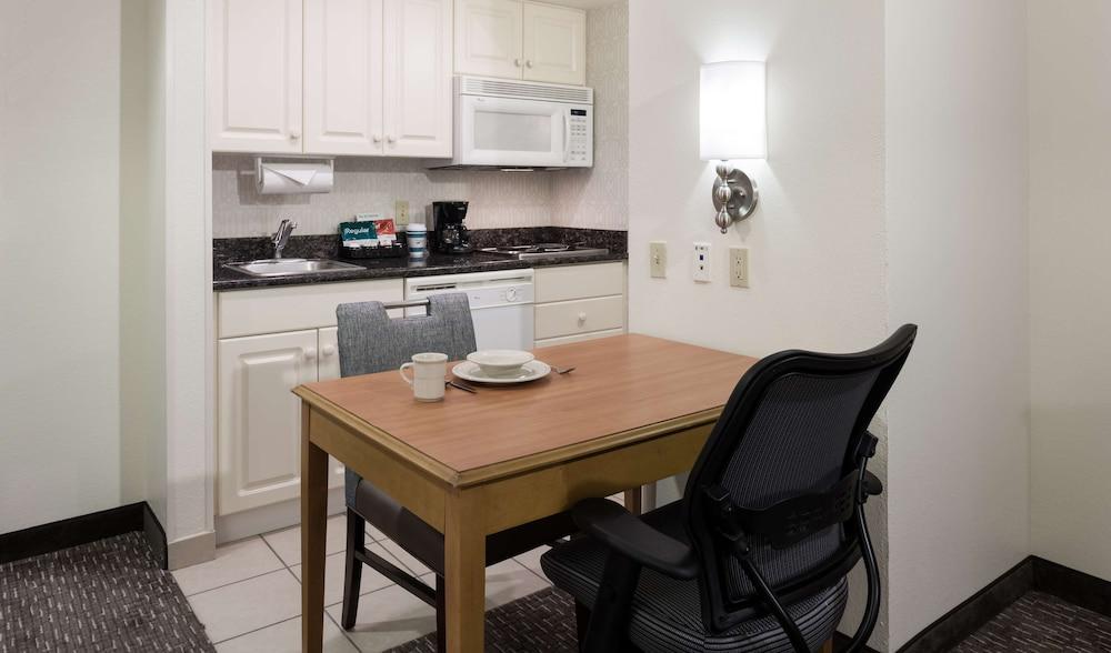 Homewood Suites Miami Airport/Blue Lagoon Miami Springs Extérieur photo