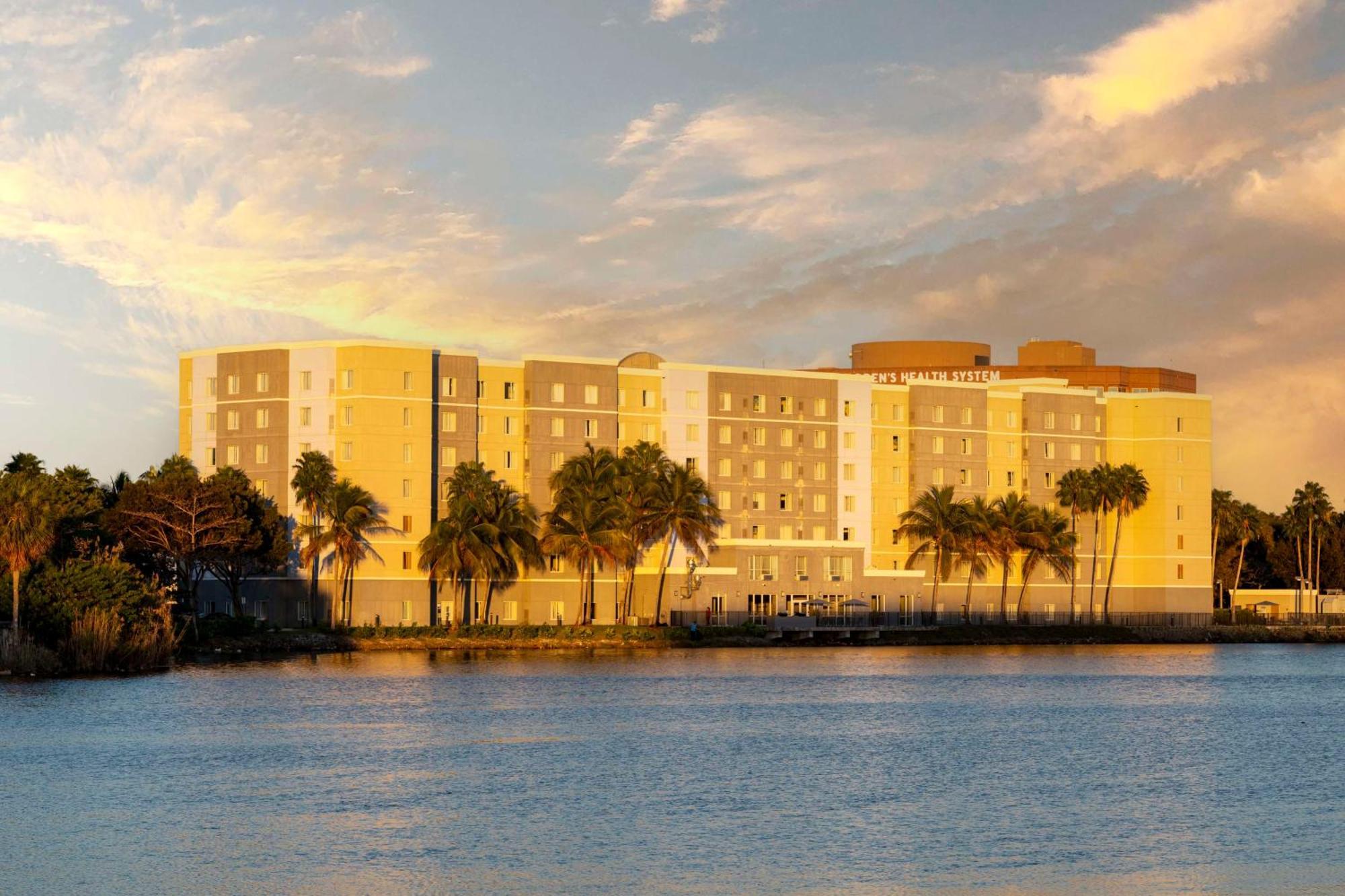 Homewood Suites Miami Airport/Blue Lagoon Miami Springs Extérieur photo