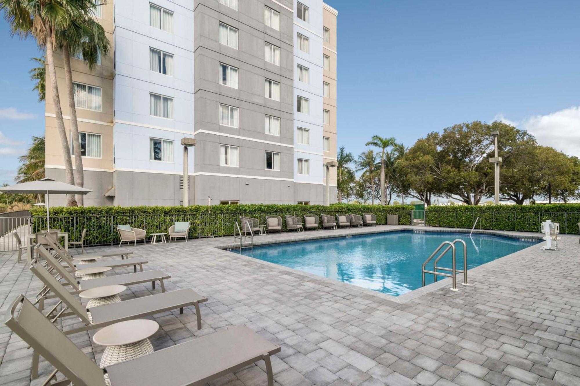 Homewood Suites Miami Airport/Blue Lagoon Miami Springs Extérieur photo